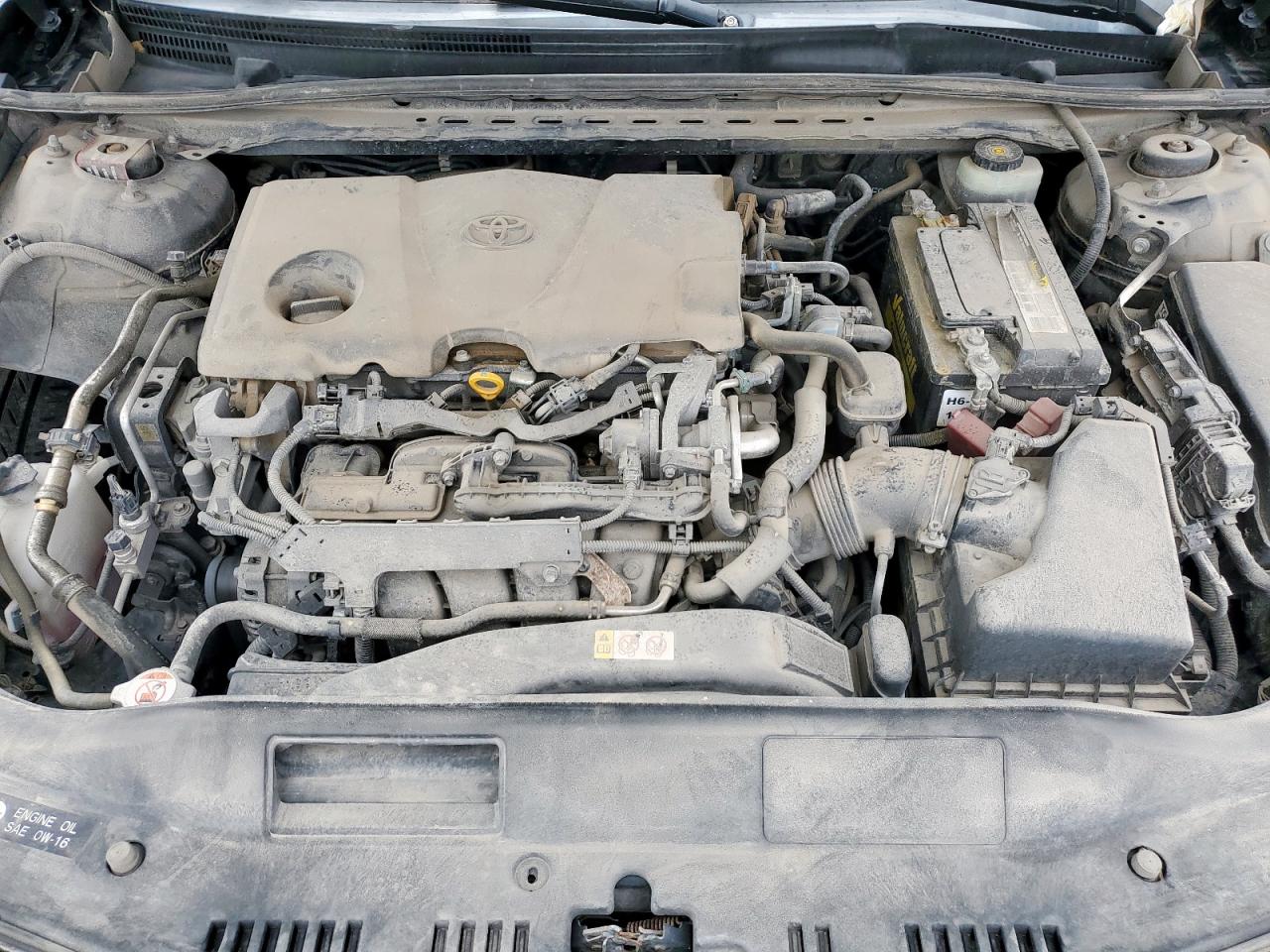 Toyota Camry L Image 5