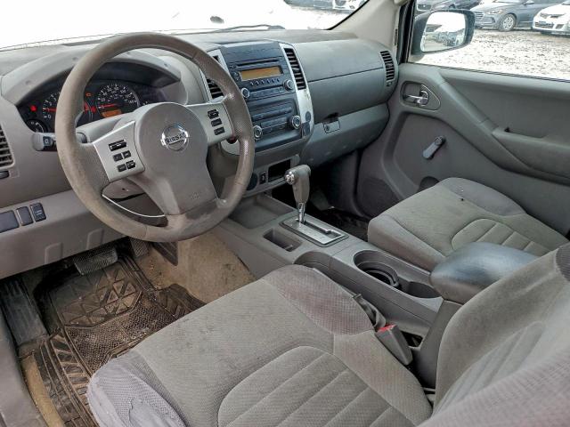 Nissan Frontier S Image 3