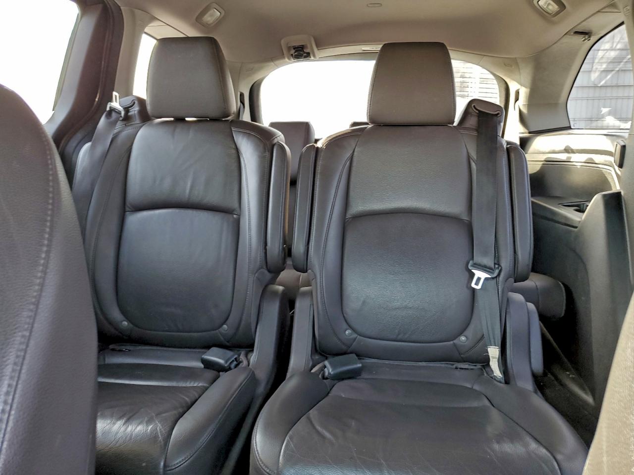 Honda Odyssey Exl Image 3