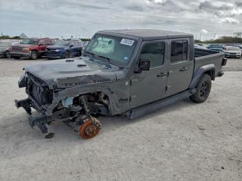  Salvage Jeep Gladiator