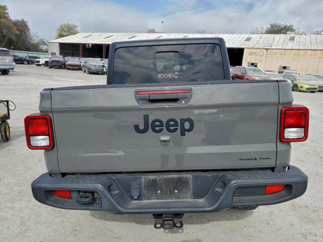 Jeep Gladiator Sport Image 4