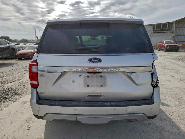Ford Expedition Xlt Image 11