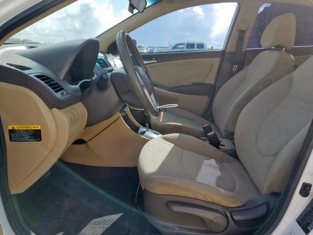 Hyundai ACCENT Gls Image 10