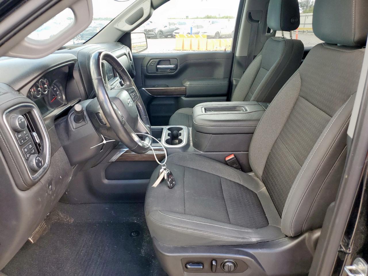 Chevrolet Silverado K1500 Rst Image 12