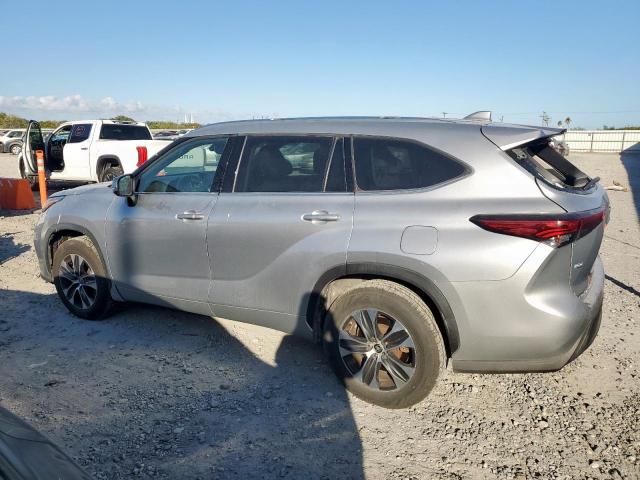 Toyota Highlander Xle Image 2