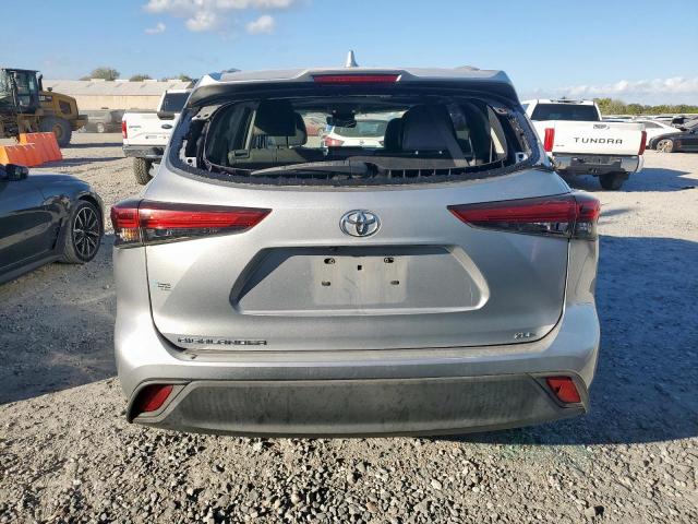 Toyota Highlander Xle Image 11