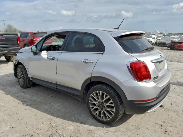 FIAT 500 Lounge Image 2