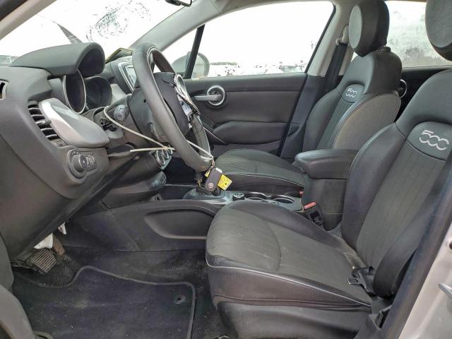 FIAT 500 Lounge Image 8