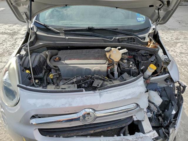 FIAT 500 Lounge Image 6