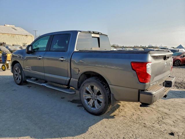 Nissan Titan Sv Image 7