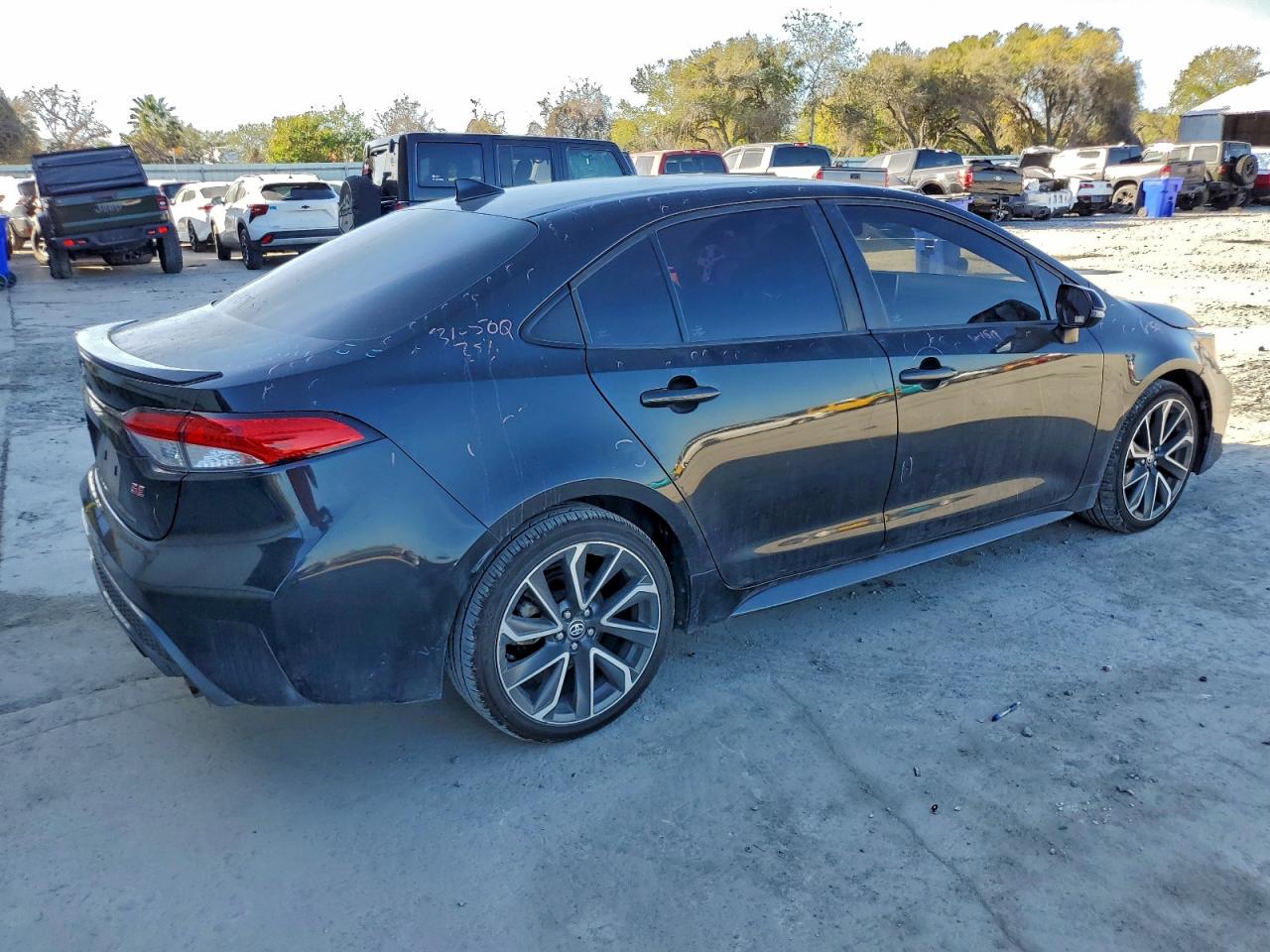 Toyota Corolla Se Image 3