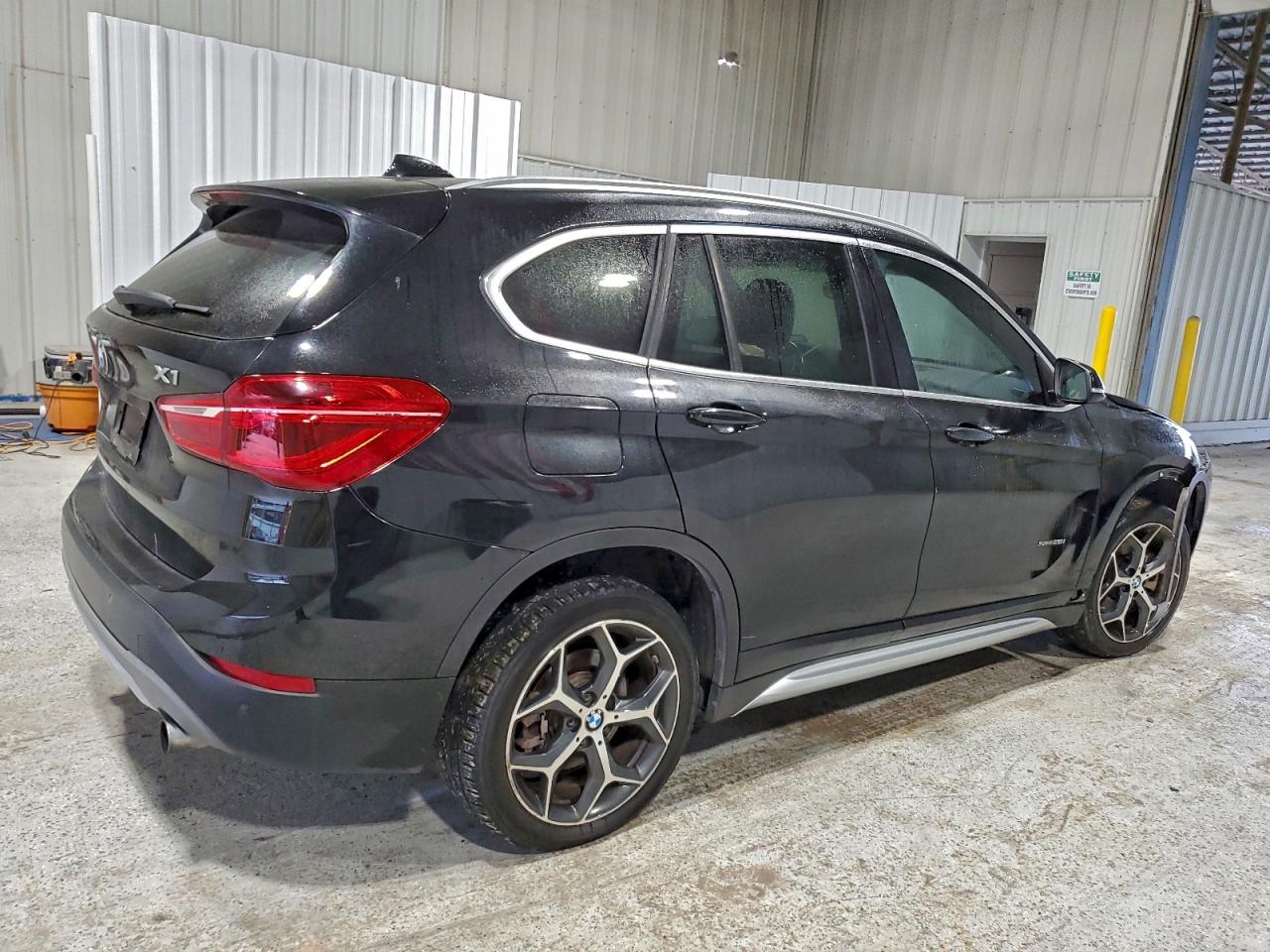 BMW X Series Sdrive28i Image 10