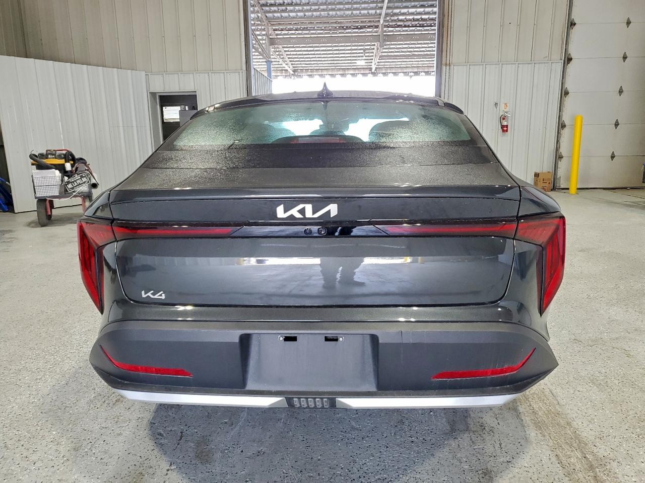 Kia K4 Lx Lx Image 5