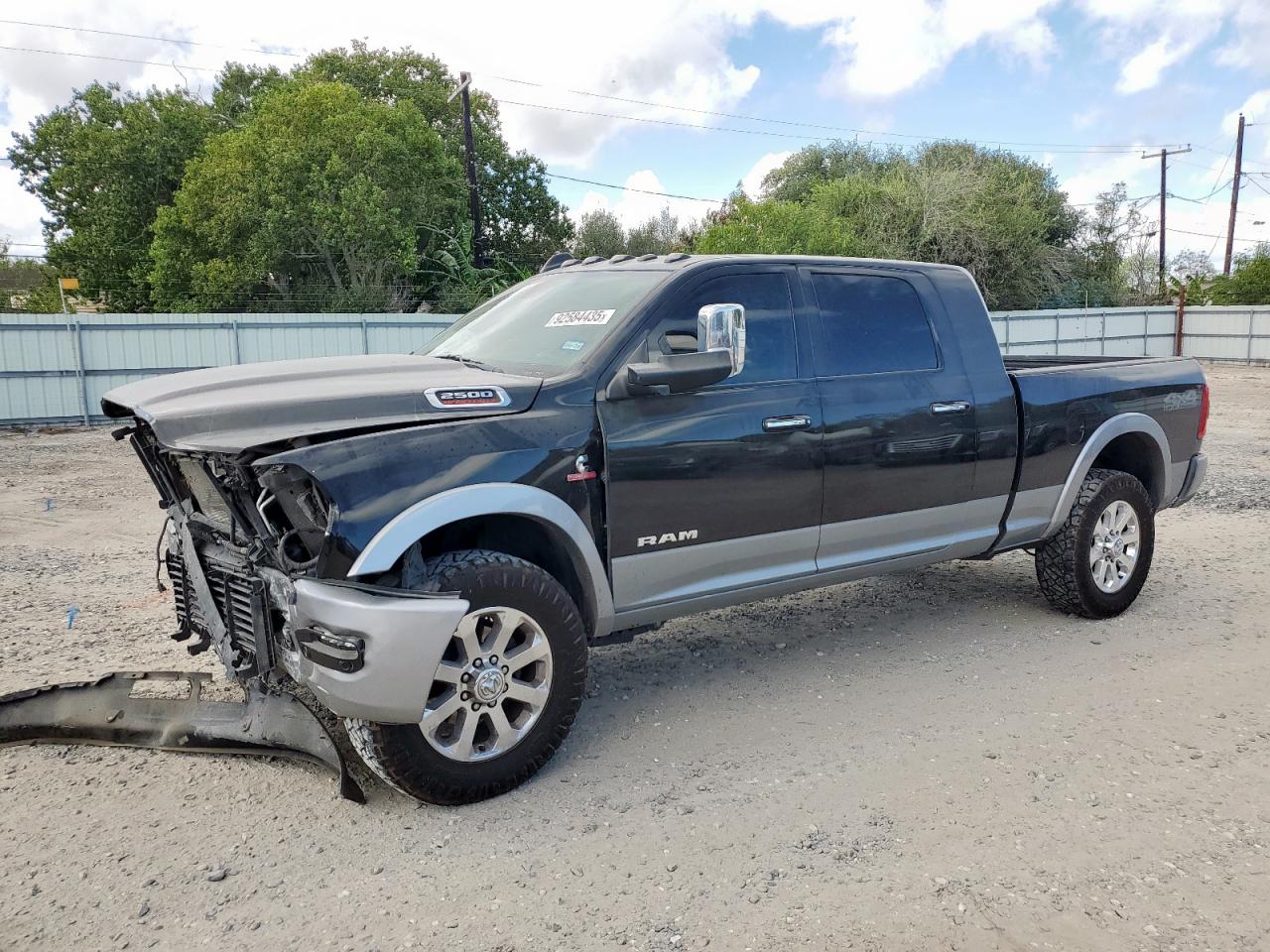 Ram 2500 Laramie Image 1