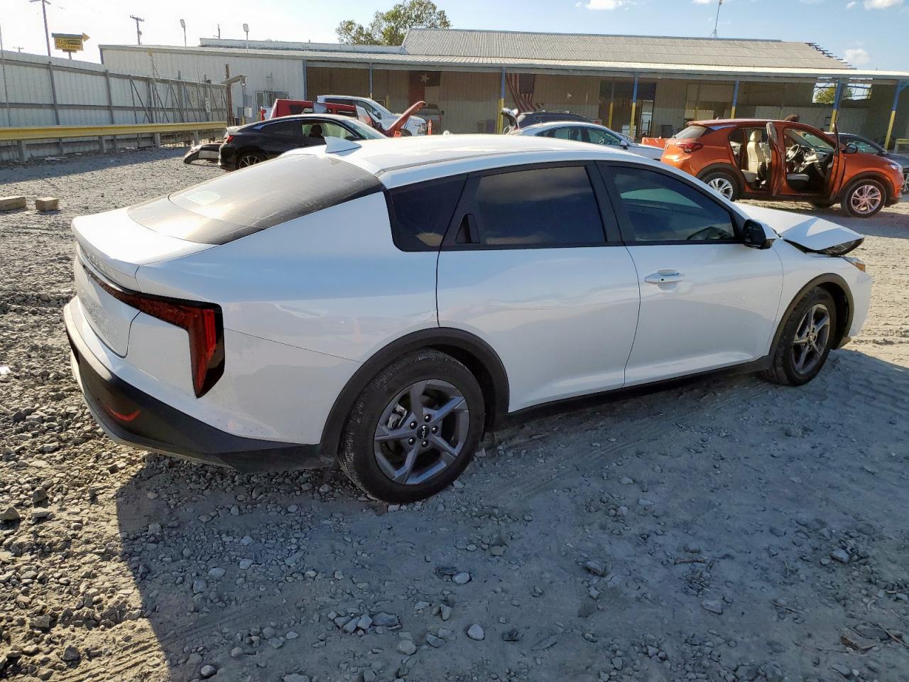 Kia K4 Lx Lx Image 8