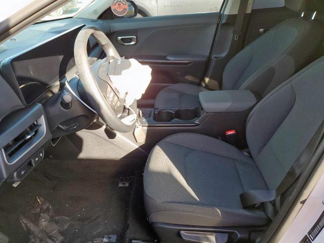 Kia K4 Lx Lx Image 4