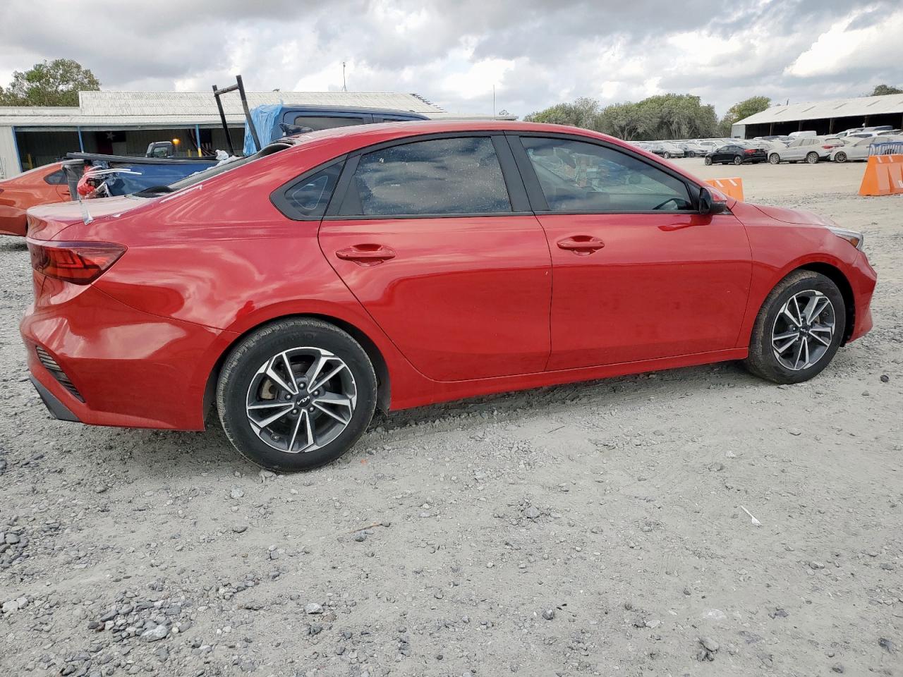 Kia Forte Fe Image 9