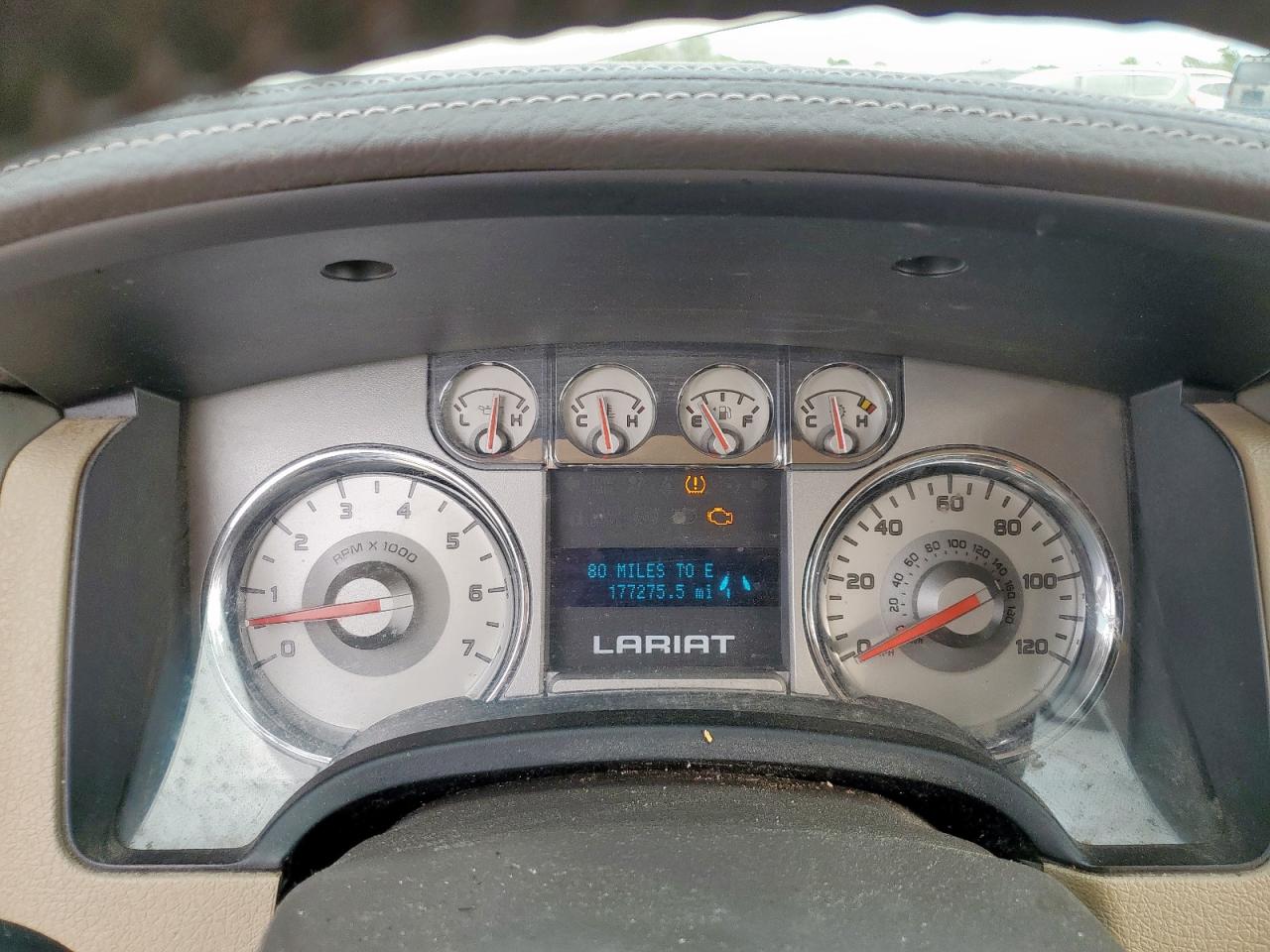 Ford F-150 Supercrew Image 10