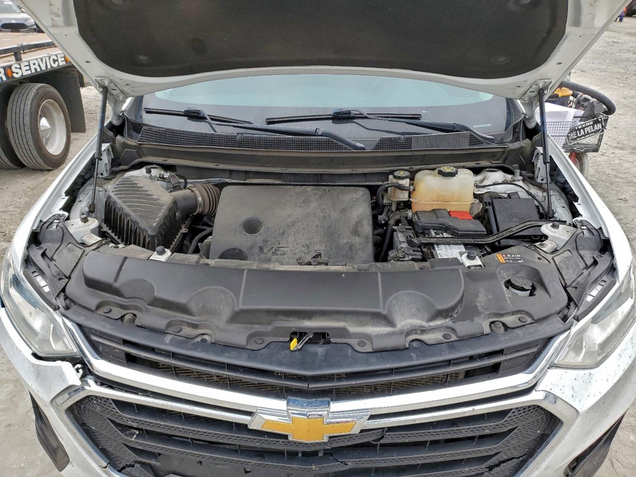 Chevrolet Traverse Ls Image 8
