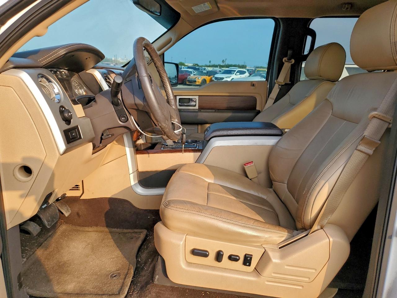 Ford F-150 Supercrew Image 7