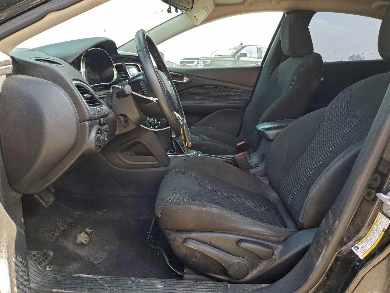 Dodge Dart Sxt Sport Image 6